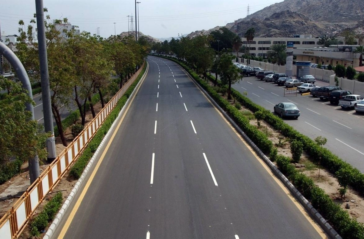 من طرق العاصمة المقدسة (مكة) 