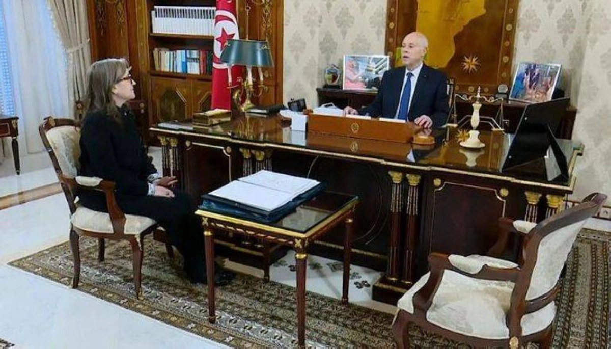 

 قيس سعيد خلال لقائه برئيسة الوزراء نجلاء بودن                                                              (مكة)