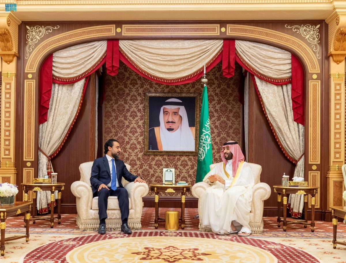 

الأمير محمد بن سلمان خلال مراسم الاستقبال وجلسة المباحثات مع سلطان بروناي دار السلام في جدة 