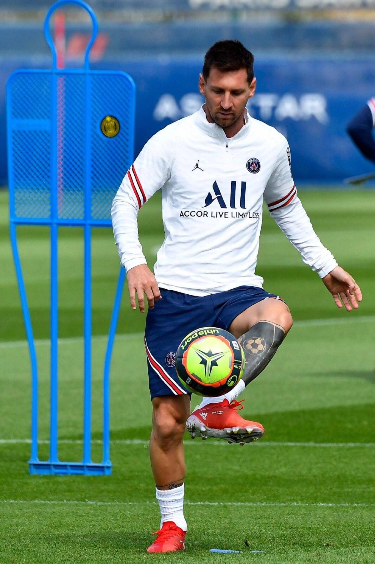 ميسي مع سان جيرمان