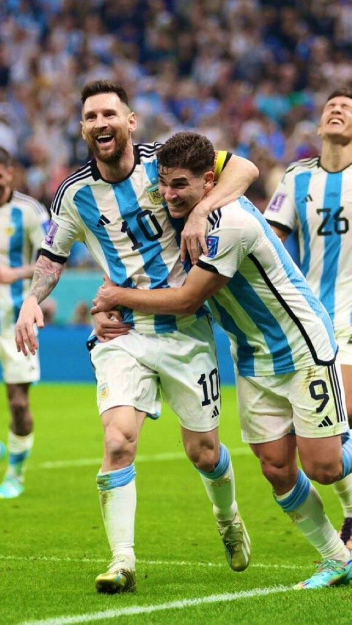 

ميسي مع الأرجنتين