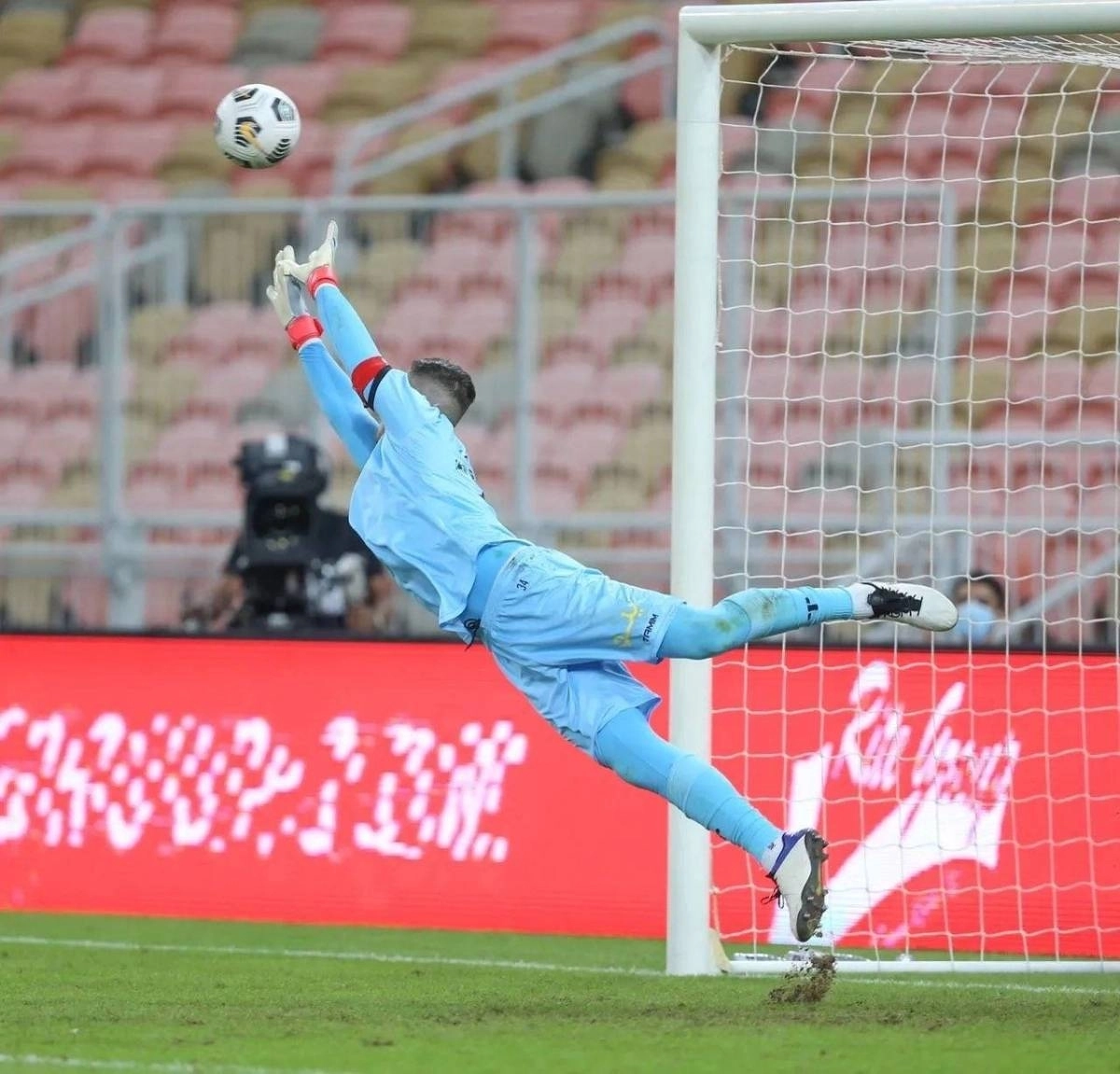 جانب من تصديات غروهي