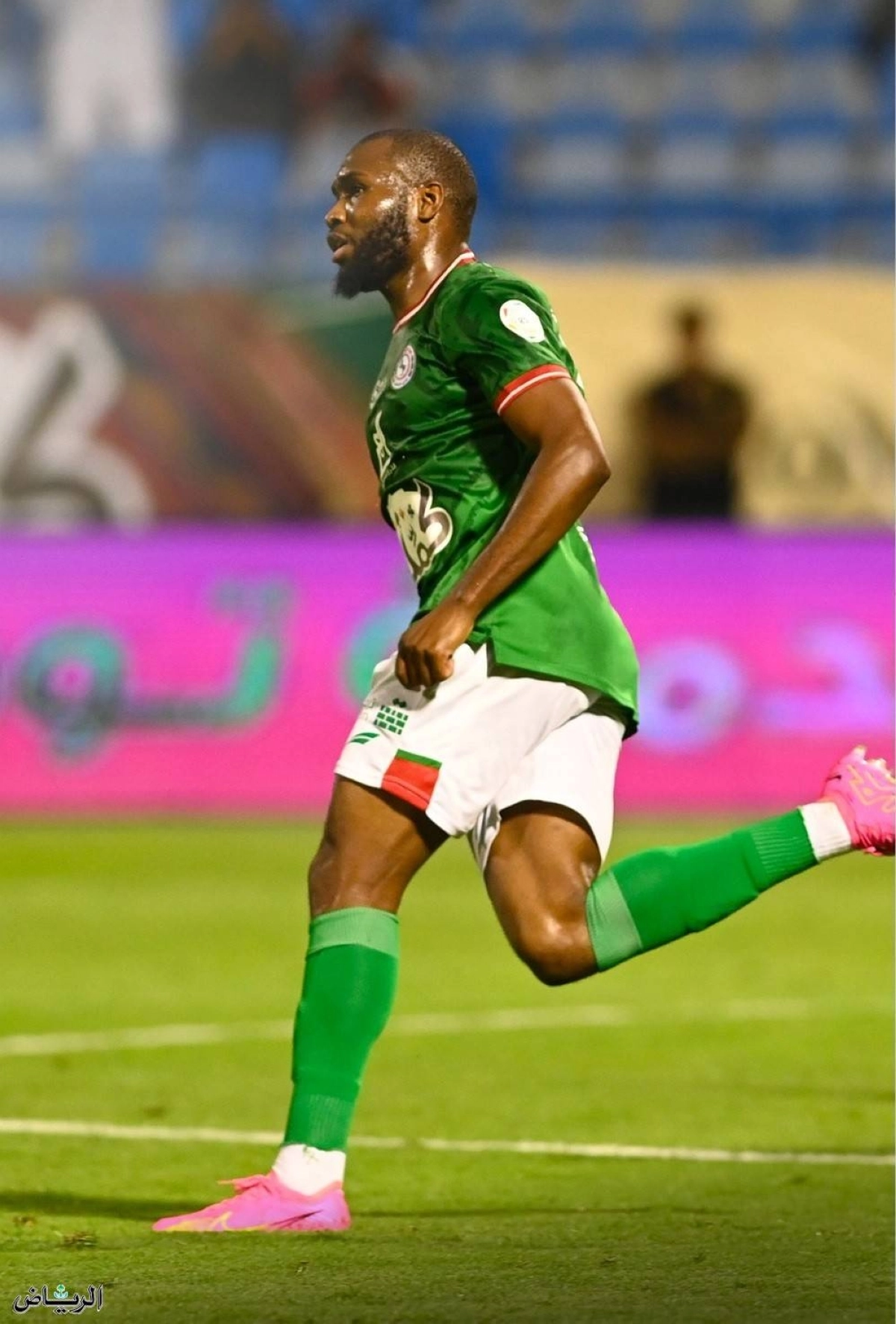 نياكاتي يقود الاتفاق للفوز على ضمك