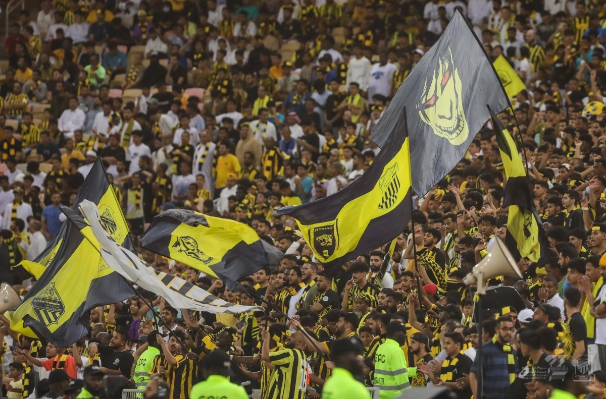 

جانب من جمهور الاتحاد خلال مباراة أبها