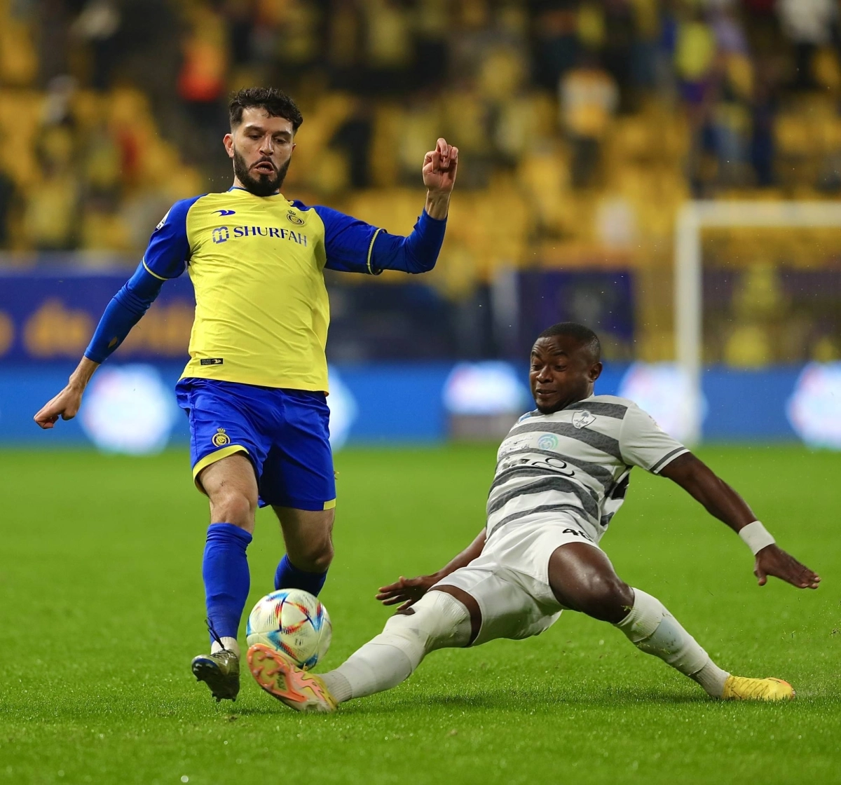 من لقاء النصر والطائي في الدور الأول