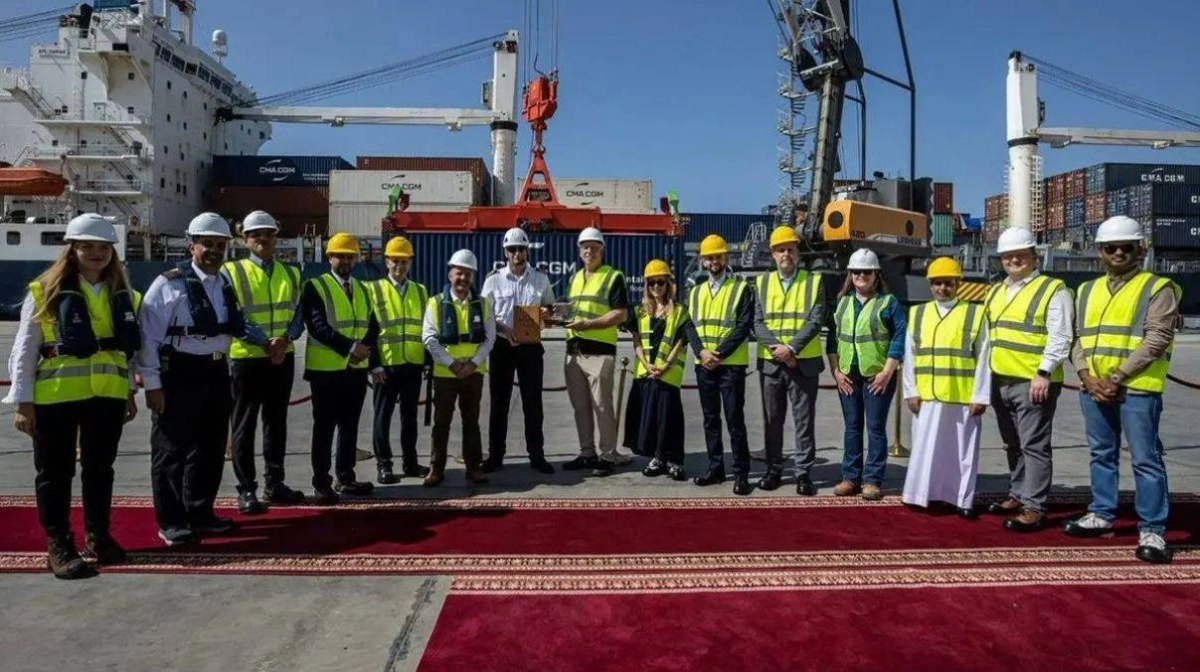 

من افتتاح ميناء نيوم