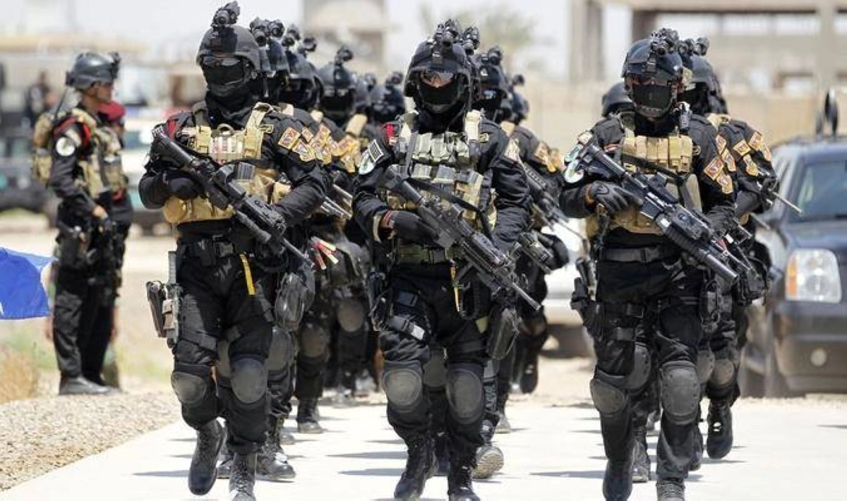 

عناصر من مكافحة الإرهاب الأمريكية                                               (مكة)