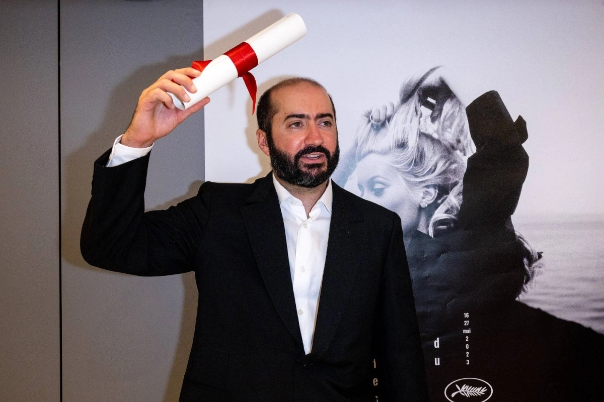 FBFCBCEF-4A15-48EE-9C21-5FEA14EFC7D0