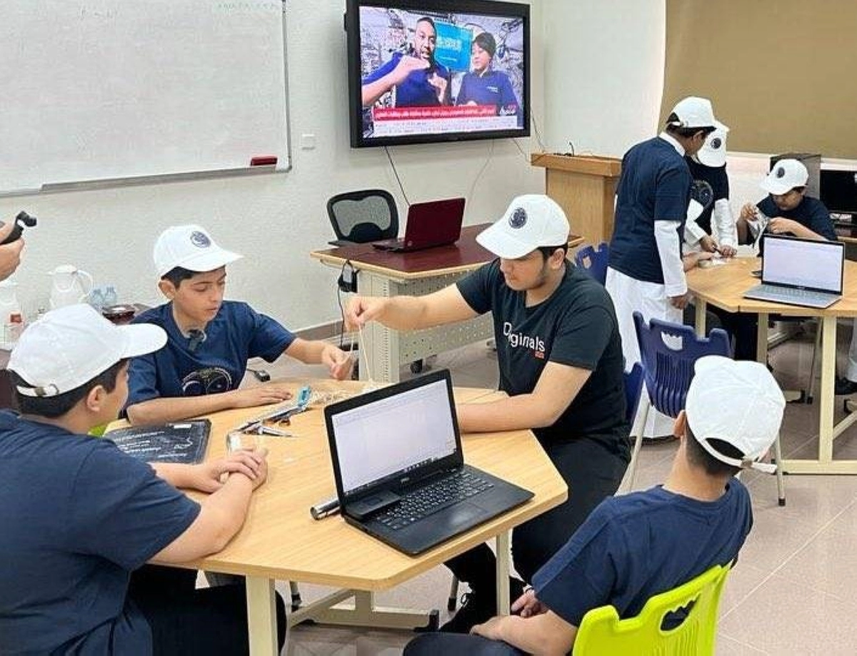  عدد من الطلاب خلال التجربة (مكة)