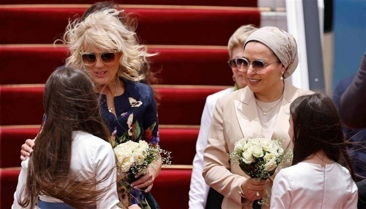 قرينة الرئيس المصري تستقبل جيل بايدن