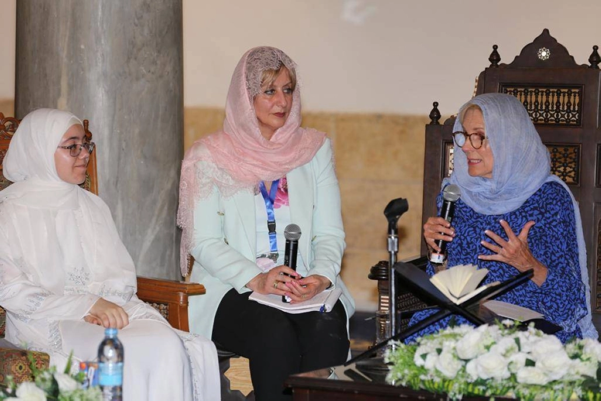 مع طفلة تحفظ القرآن الكريم