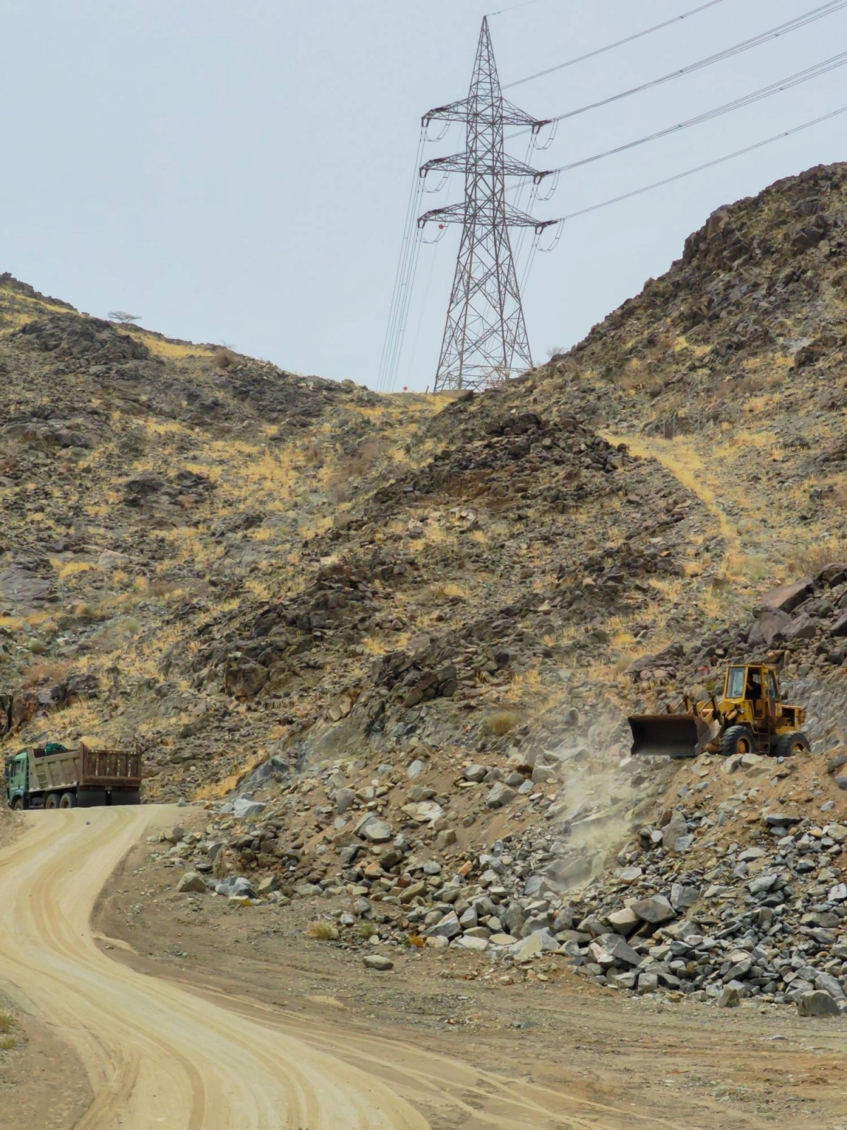 الطريق المؤدي إلى غار حراء   (أنس الحارثي)