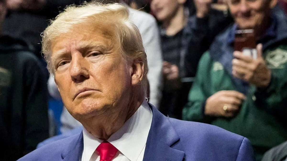 

دونالد ترمب