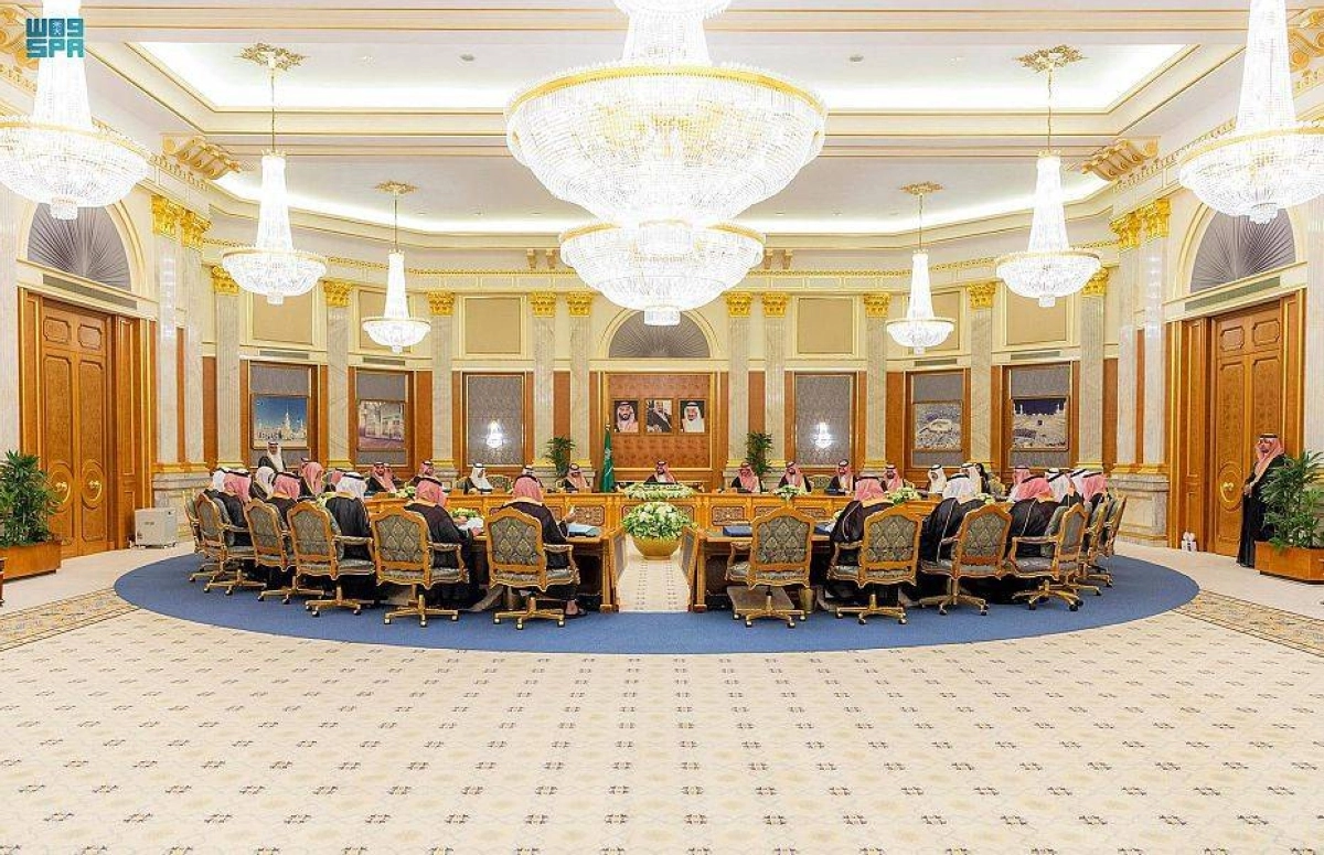 

مجلس الوزراء خلال اجتماعه في قصر السلام بجدة