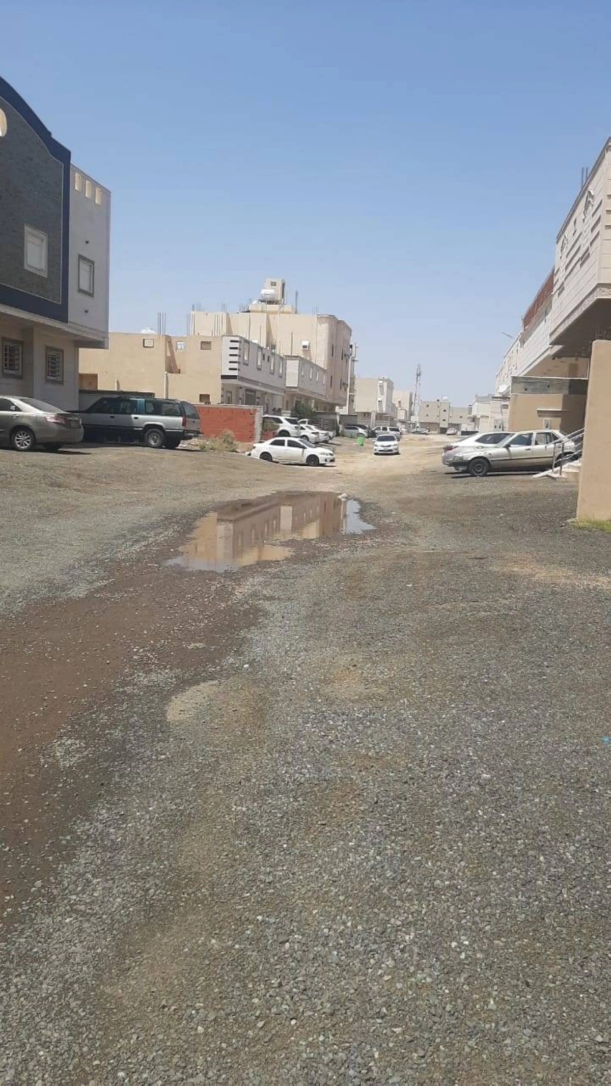 شوارع متهالكة في المخطط (مكة)