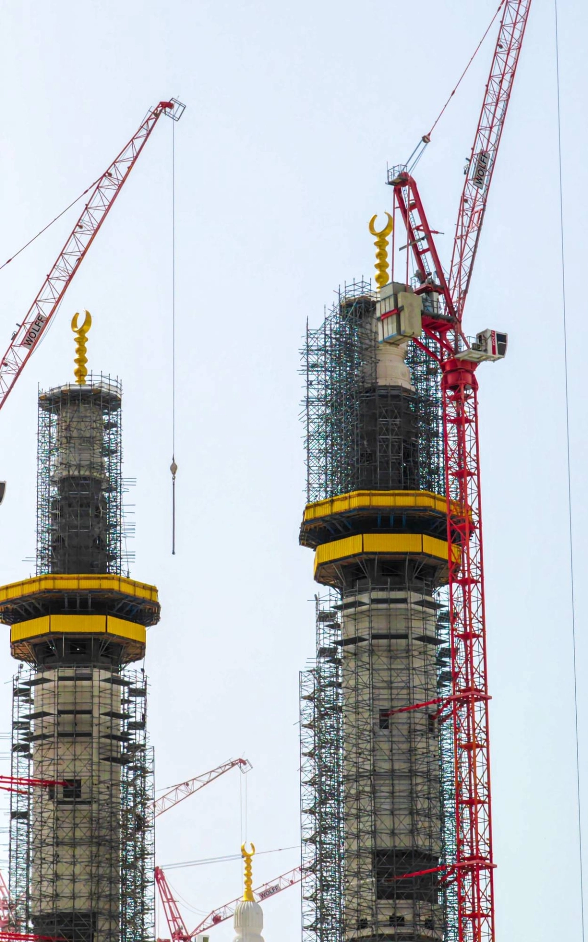 من عملية التركيب  (أنس الحارثي)