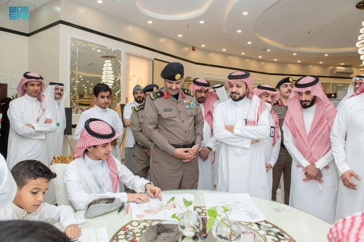 

من معرض التوعية بأضرار المخدرات بعسير   (مكة)