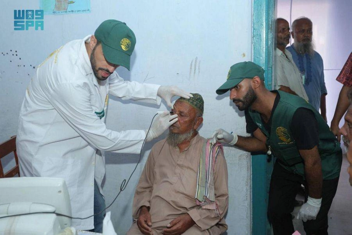 

من عمليات كشف برنامج نور في بنجلاديش        (واس)