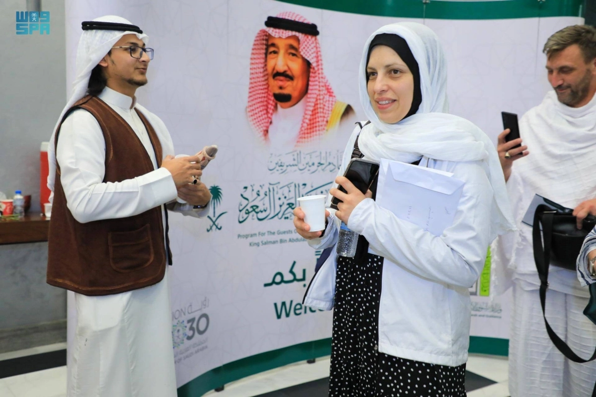 استقبال مميز لاولى طلائع ضيوف خادم الحرمين (مكة)