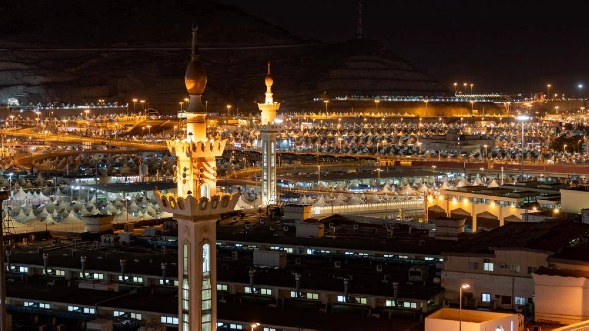 

منى تستعد لاستقبال ضيوف الرحمن