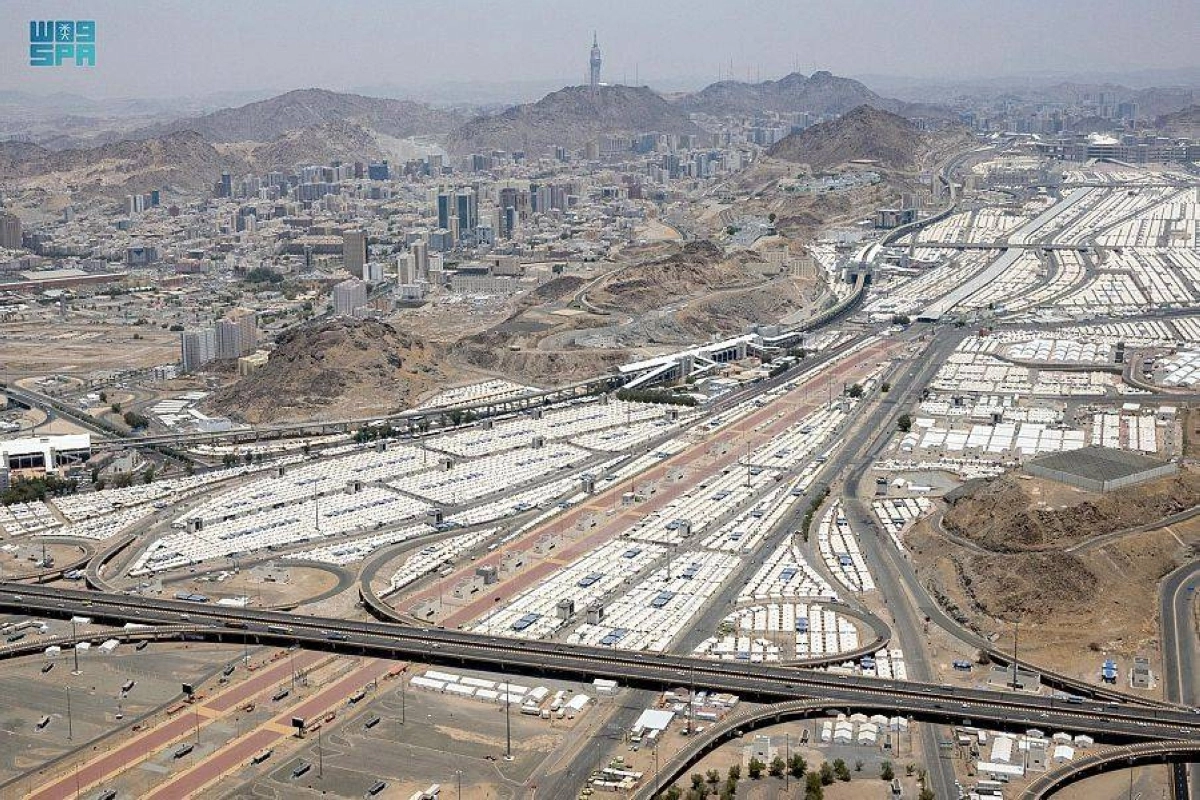 

تطور مذهل في خيام الحجاج         (مكة)