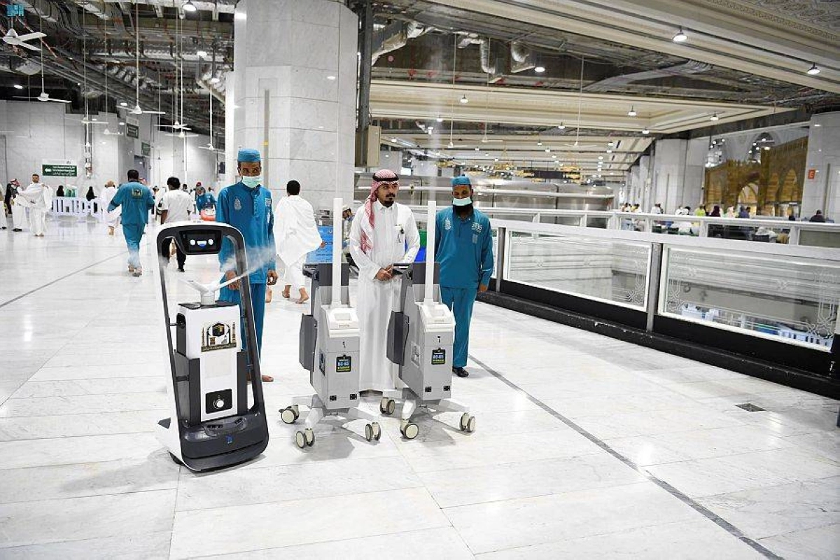 استخدام الذكاء الاصطناعي في توجيه الحجاج (مكة)