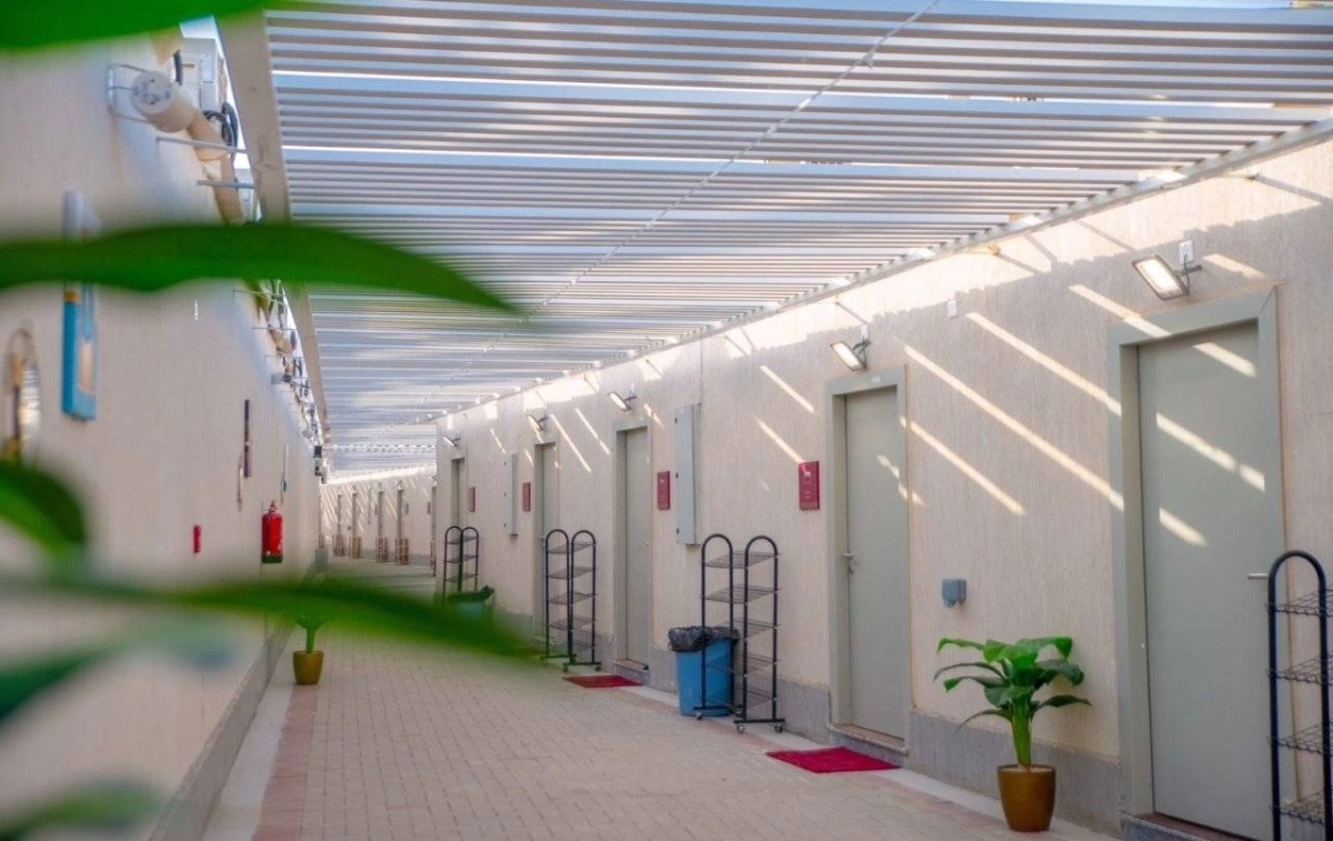 عدة غرف في احد الخيام المطورة (مكة)