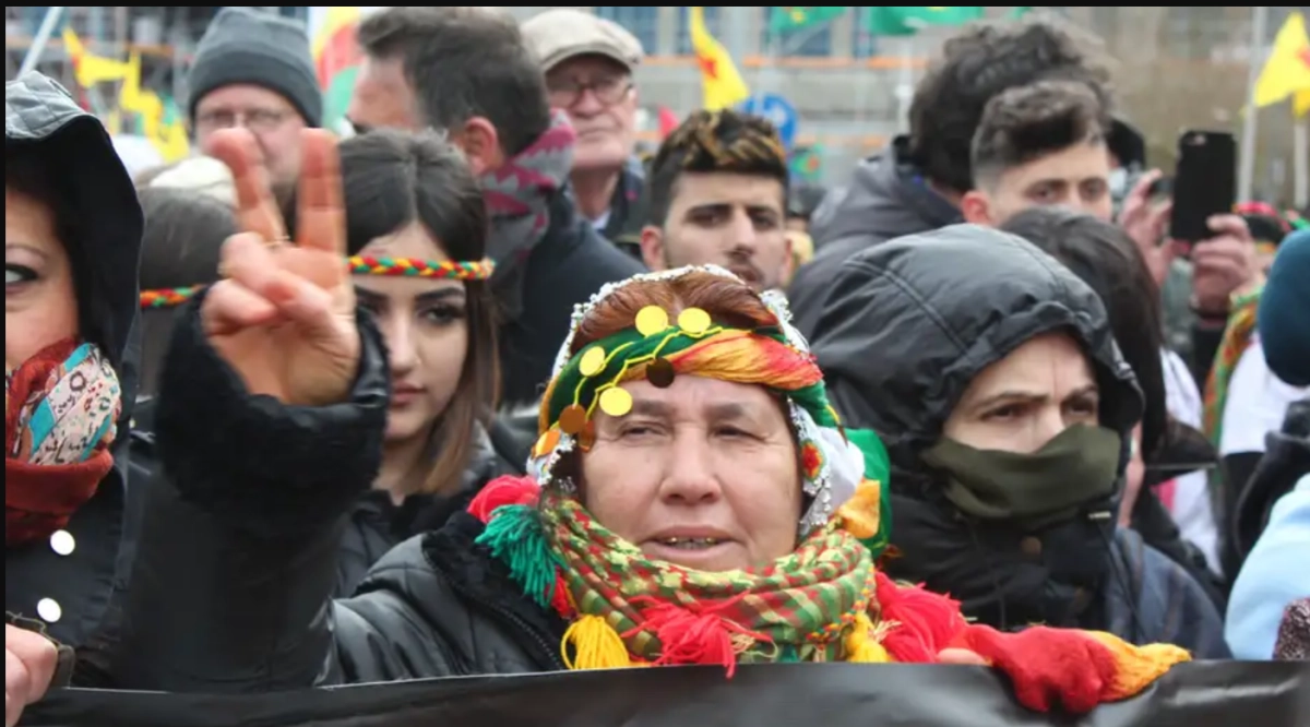 

الأكراد يواجهون مخاطر كبيرة                                                                            (مكة)