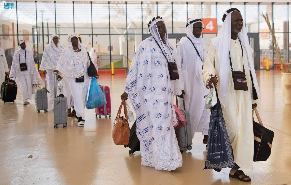 المسافرون في صالة المغادرة (مكة)