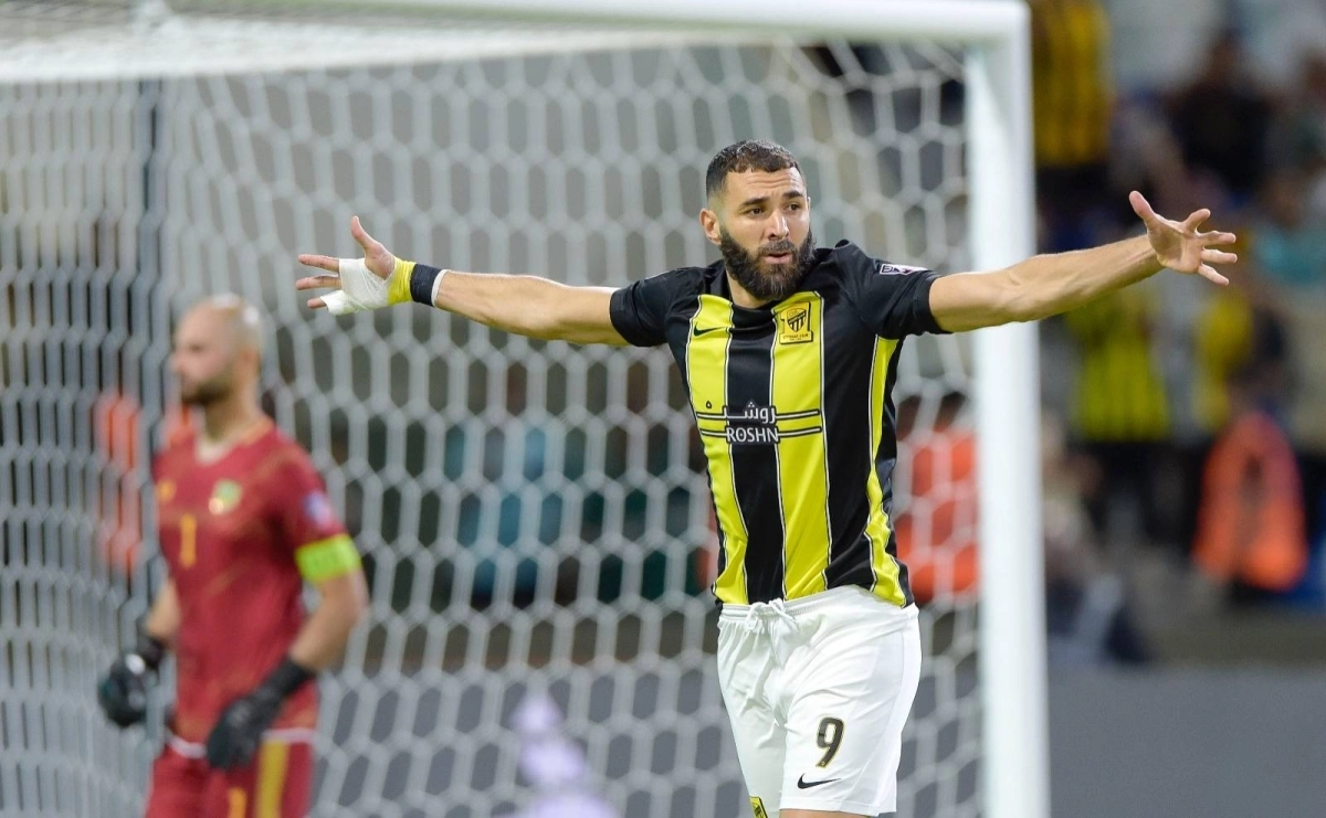 

احتفالية كريم بنزيما                                                         (مكة)