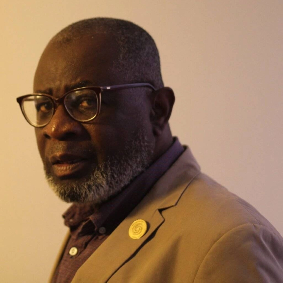 أوسوالدو بيلباو لوباتون