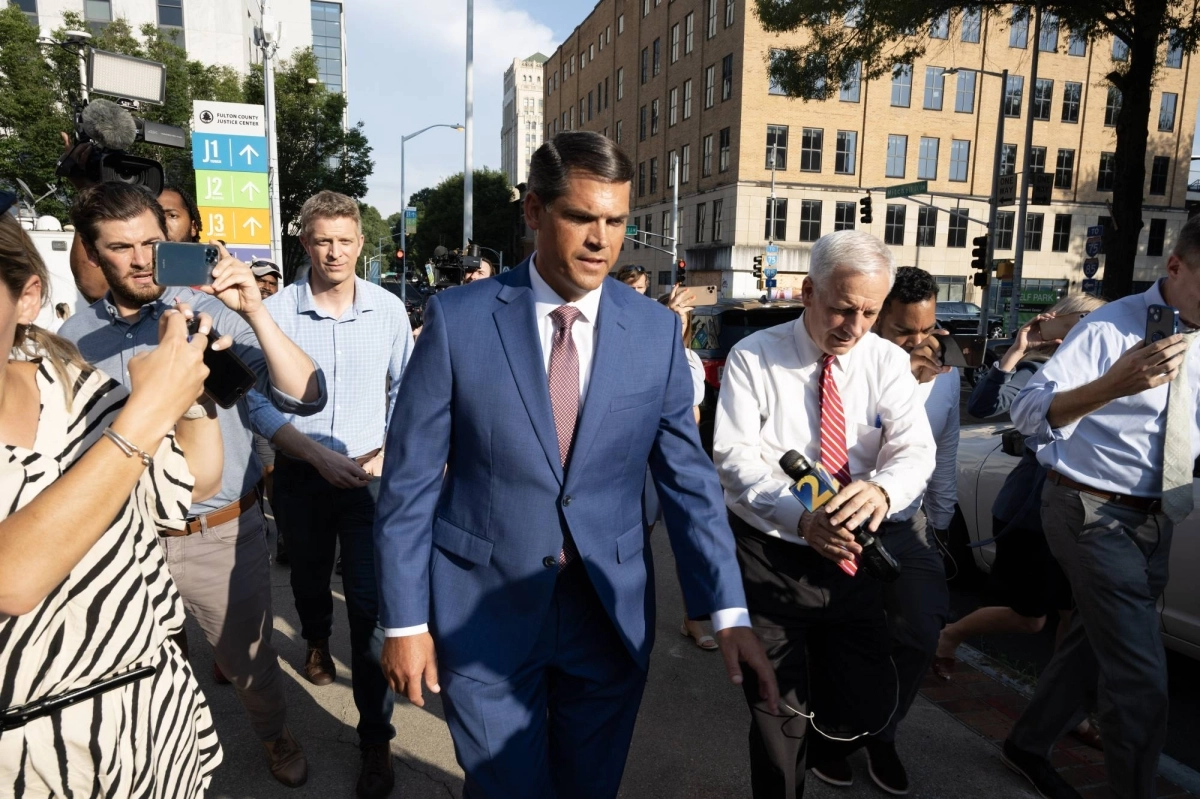 أحد الشهود لدى خروجه من المحكمة