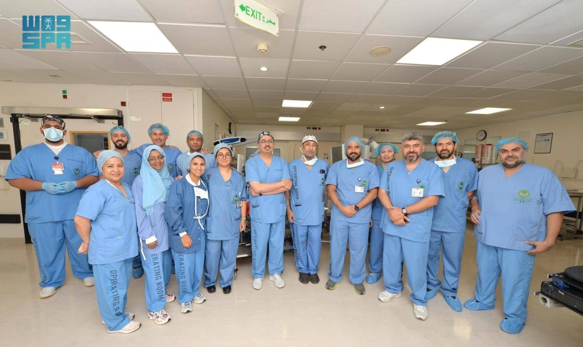 

الكادر الطبي بالمستشفى التخصصي في جدة                            (مكة)