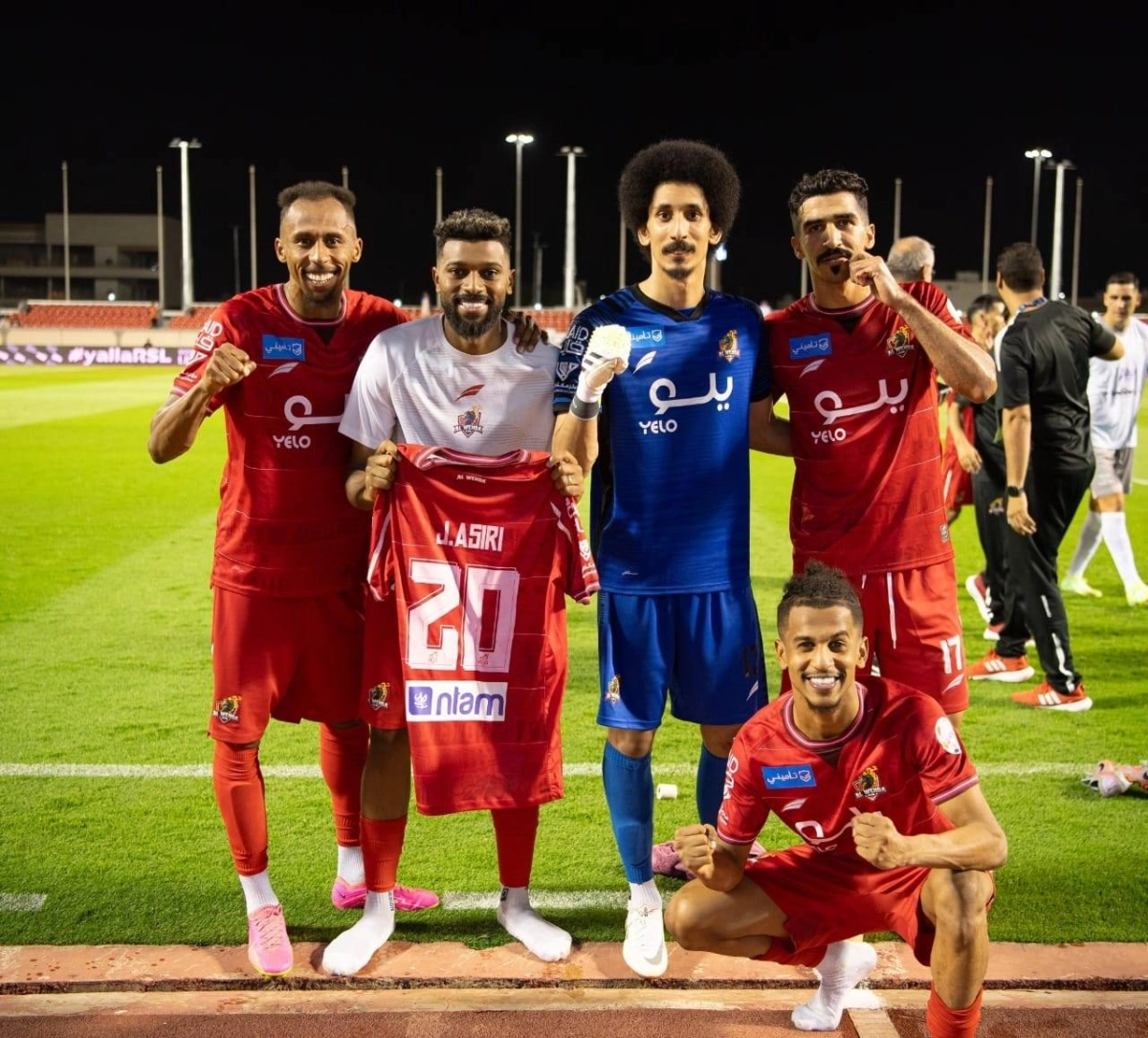 

دفاع الوحدة بعد الفوز على الطائي