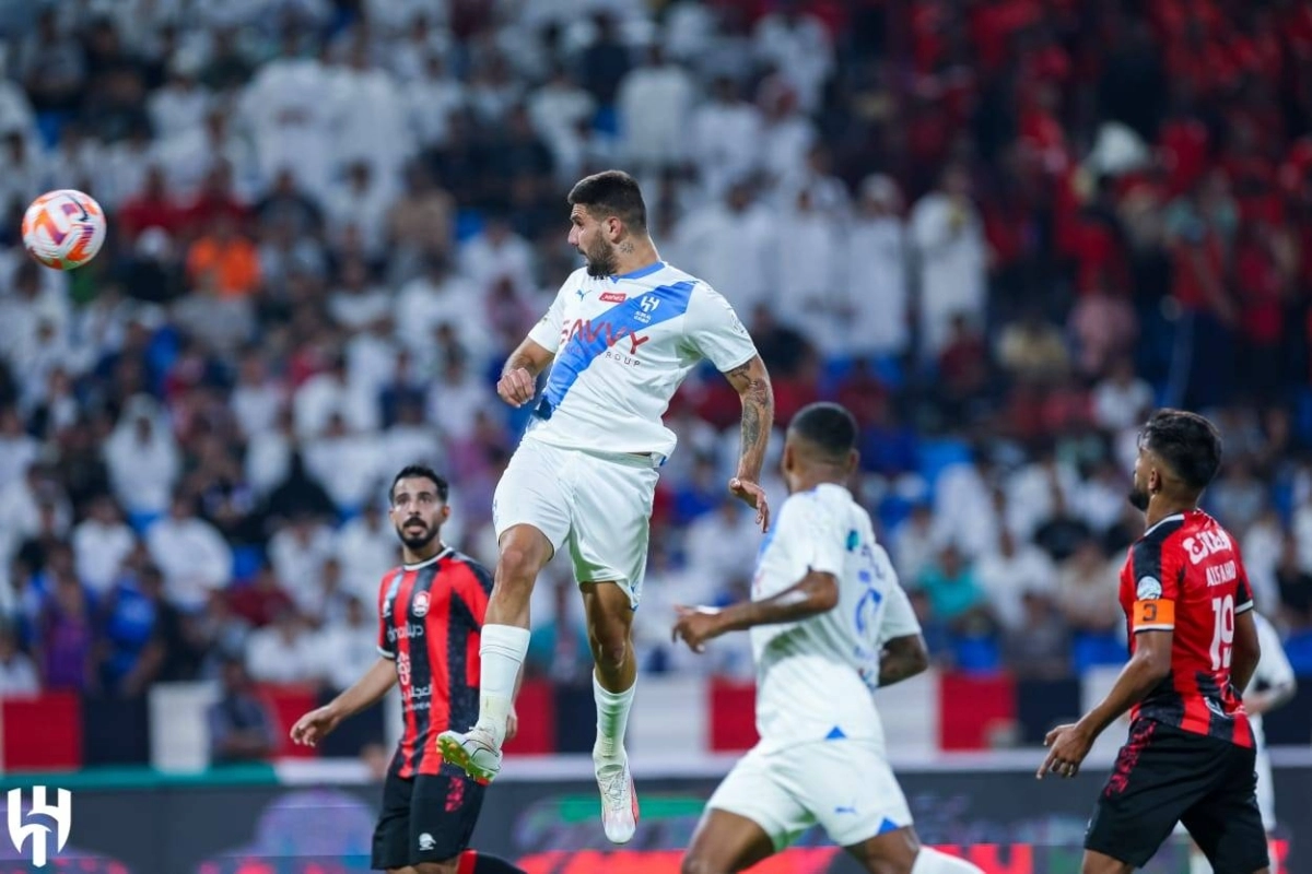 

ميتروفيتش لحظة تسجيله الهدف