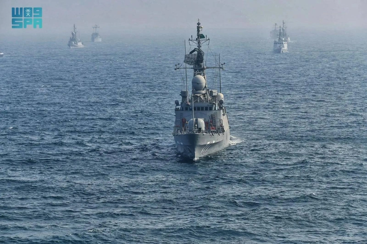 


من مناورات التمرين البحري               (مكة)      