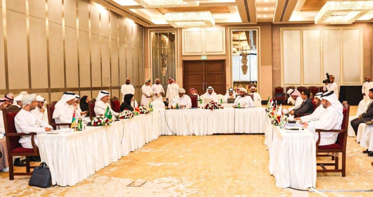 


من اجتماع المجلس 