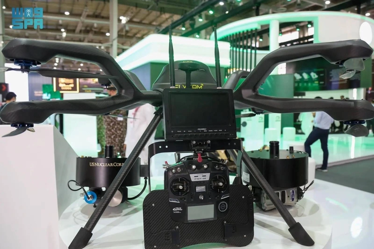 طائرة درون تستخدم لرصد الإشعاع (مكة)