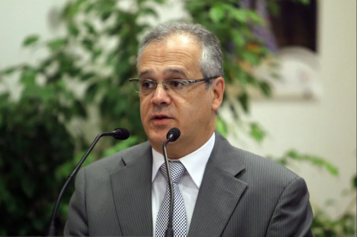 


سيلفان إيتيه 