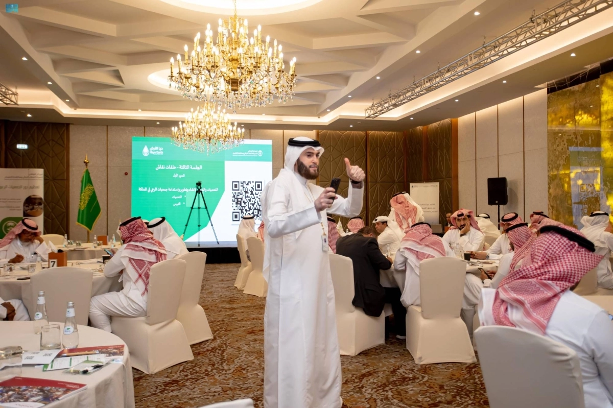 أحد المتحدثين في الورشة (مكة)