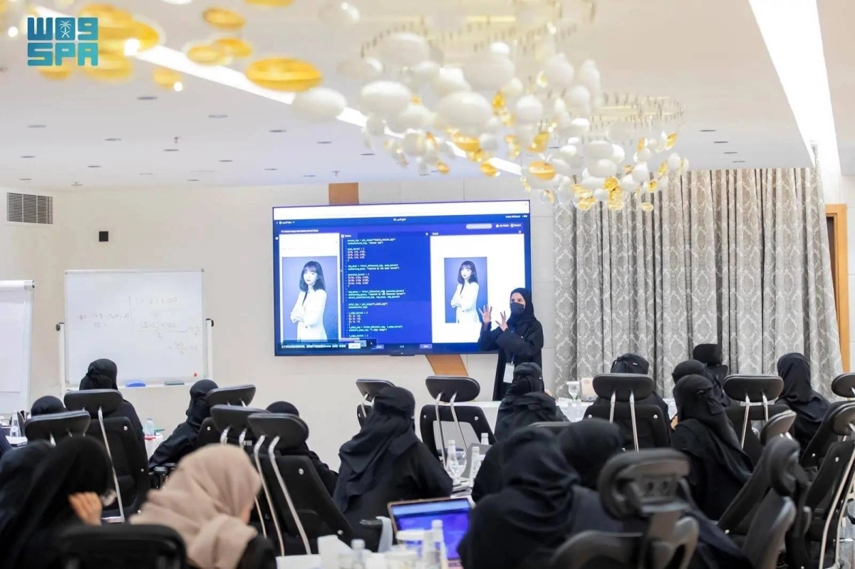 معلمات خلال البرنامج التدريبي  (مكة)