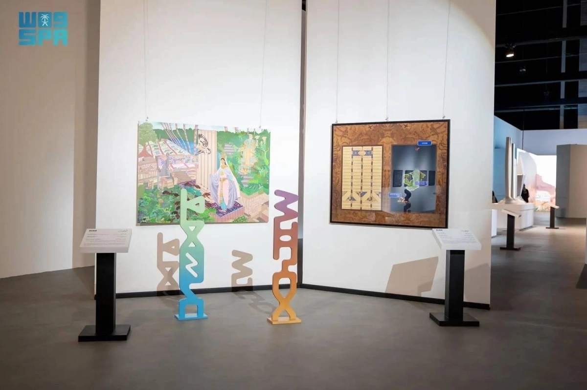 من محتويات المعرض (مكة)