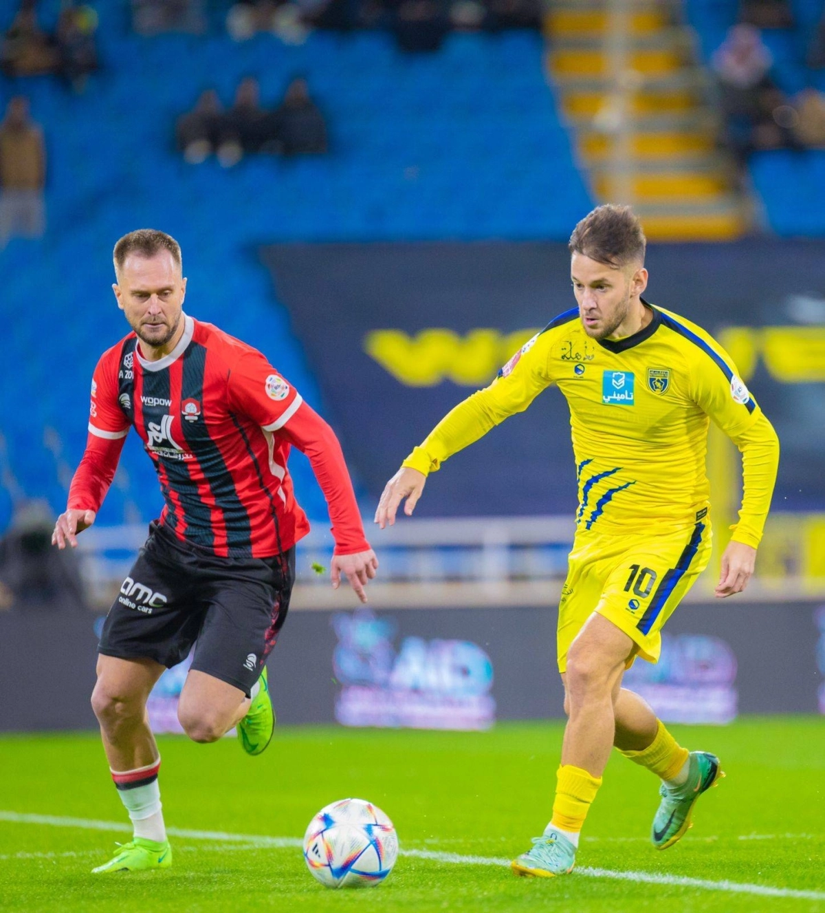 


من مواجهات التعاون والرائد 