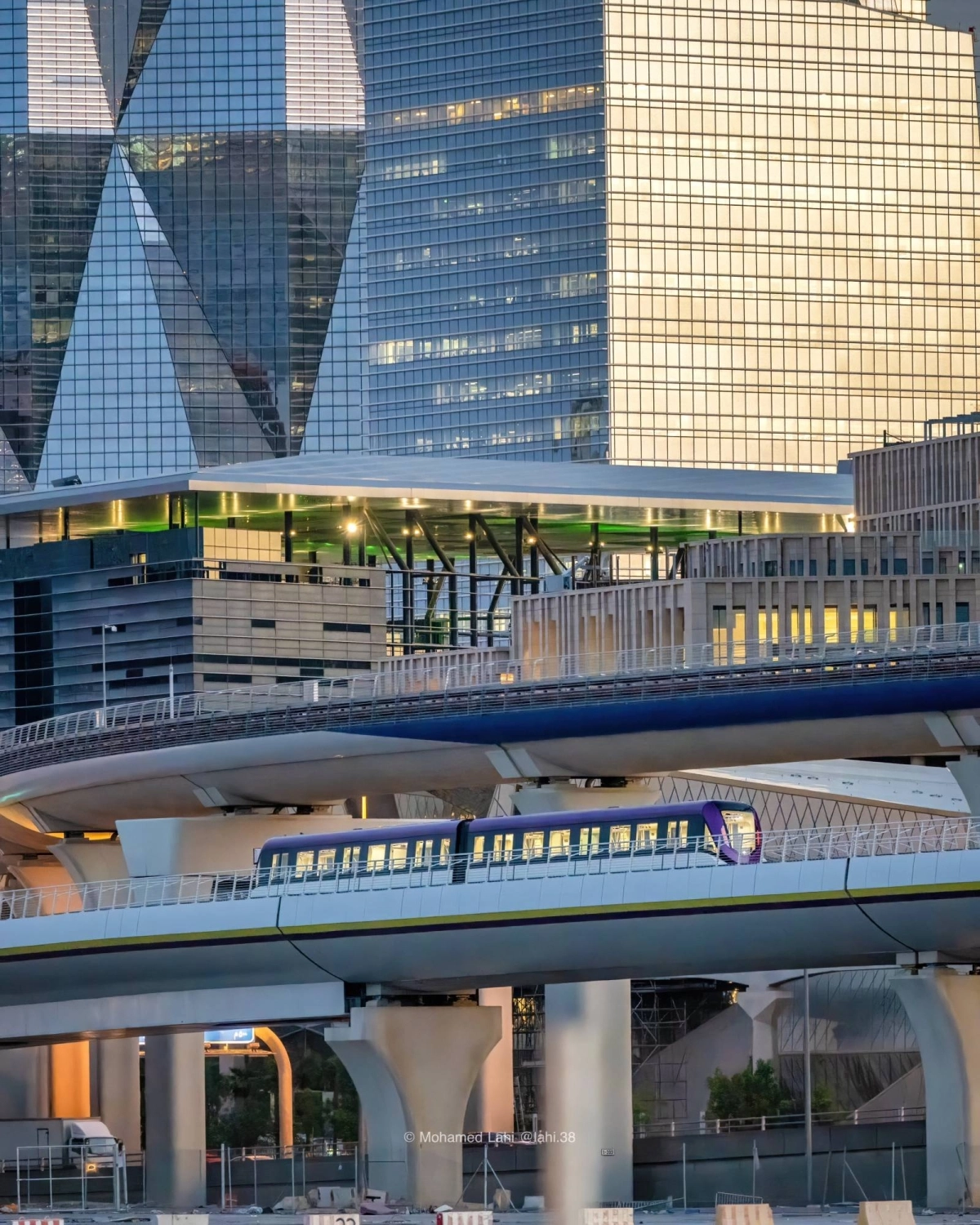 


جانب من أبراج مركز الملك عبدالله المالي 