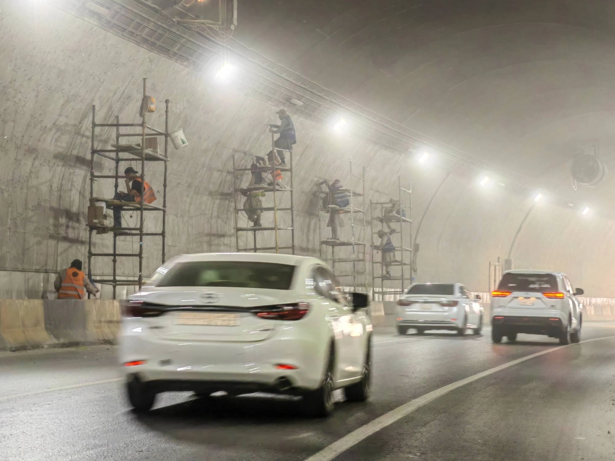 (أنس الحارثي)