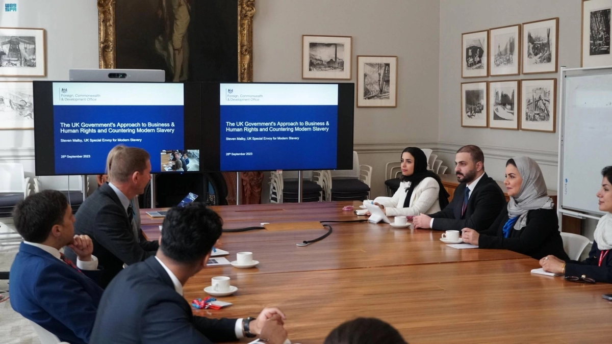 من لقاء الجانبين السعودي والبريطاني