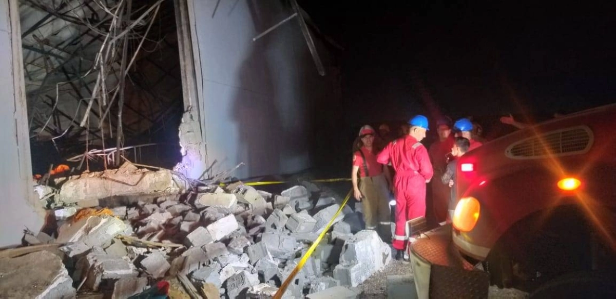 


القاعة التي شهدت حفل الزفاف                  (مكة) 