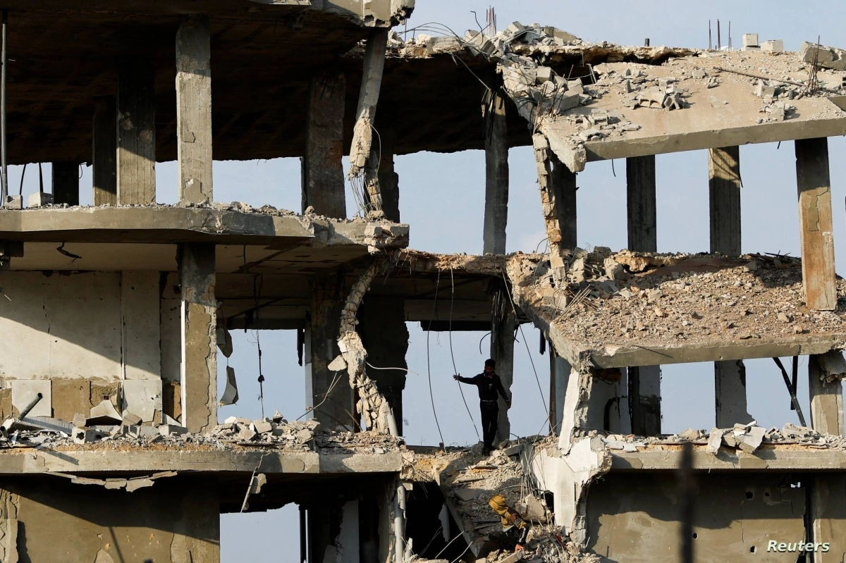 منزل فلسطيني دمرته غارة إسرائيلية (مكة)