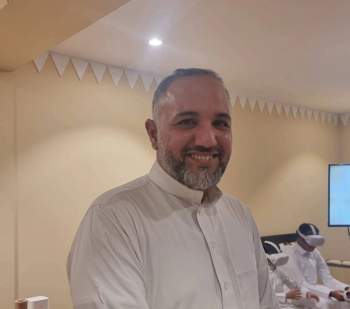 f2f3c998-0565-4071-a73f-2b8f28a9141c