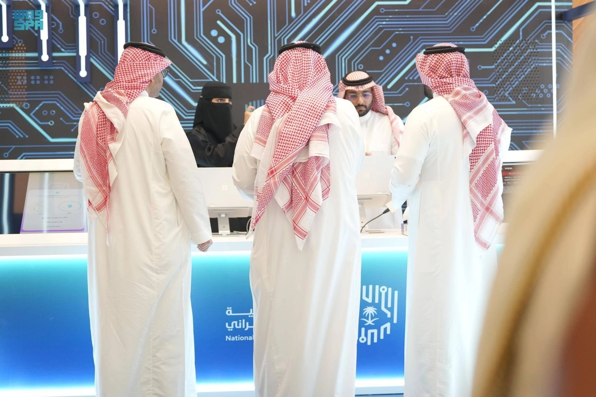 


من المعرض المتنقل                   (مكة) 